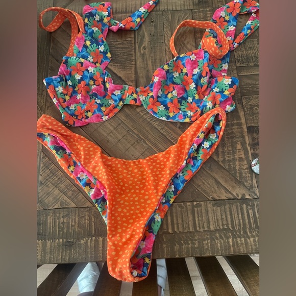 Moana bikini * reversible bottoms - Picture 3 of 3